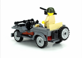 Willys WWII Jeep 4 x 4 Utility Vehicle Building Kit Battle Brick