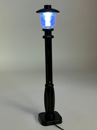 Light-Up Lamp Post Street Light, USB, ACC Custom Parts United Brick Co® White Black
