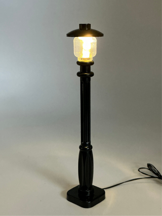 Light-Up Lamp Post, Battery w/ wire, ACE Light up kit United Brick Co® Black Amber