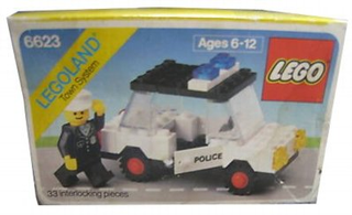 6623 - Police Car LEGO® Classic Town Set Building Kit LEGO®