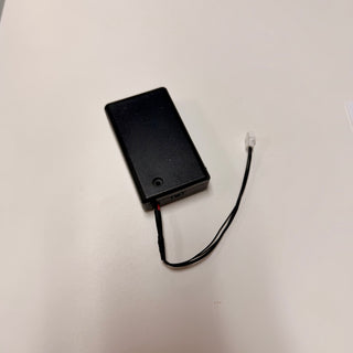 Portable Power Box for DIY Lighting System, AAA Battery Box to 2 DC Connectors - AAA/DC Custom Parts United Brick Co®