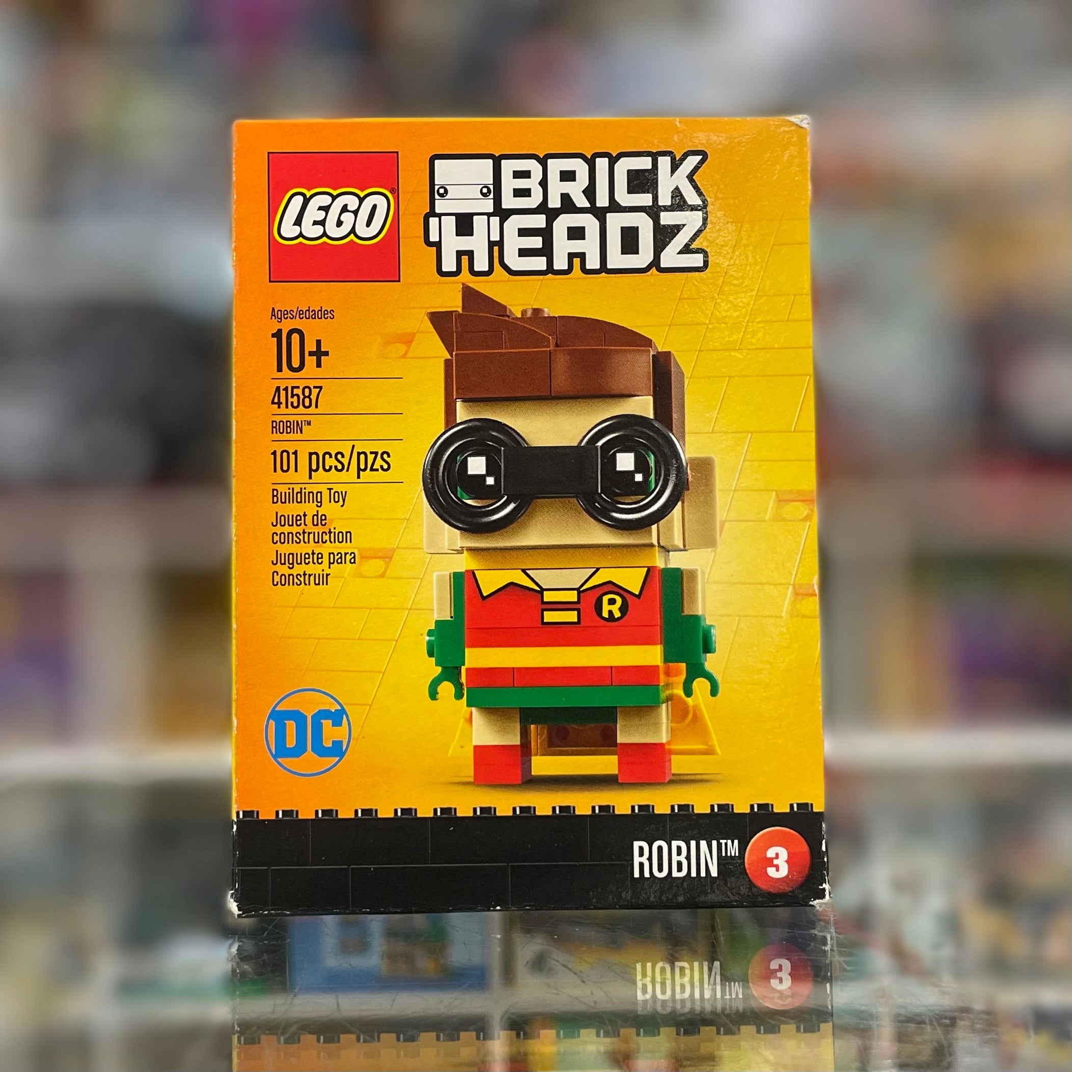 Robin, 41587 - Main Image