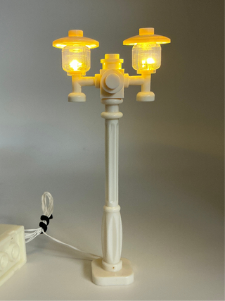 Light-Up Double Lamp Post, Battery w/ wire, ACEDH Light up kit United Brick Co® White Amber