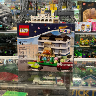 Bricktober Bakery (2015 Toys "R" Us Exclusive), 40143 Building Kit LEGO®