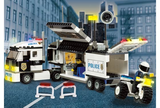 Surveillance Truck, 7034 Building Kit LEGO®   