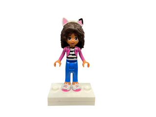 Gabby - Dark Pink Jacket over Black and White Striped Shirt, Blue Trousers, Dark Brown Hair with Internal Supports, gdh010 Minifigure LEGO®   