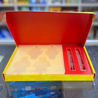 Ice Pop Tray (Freezer / Lollipop / Lolly / Pole / Popsicle / Stick), 4 Minifigure Molds, 5009555 Gear LEGO®