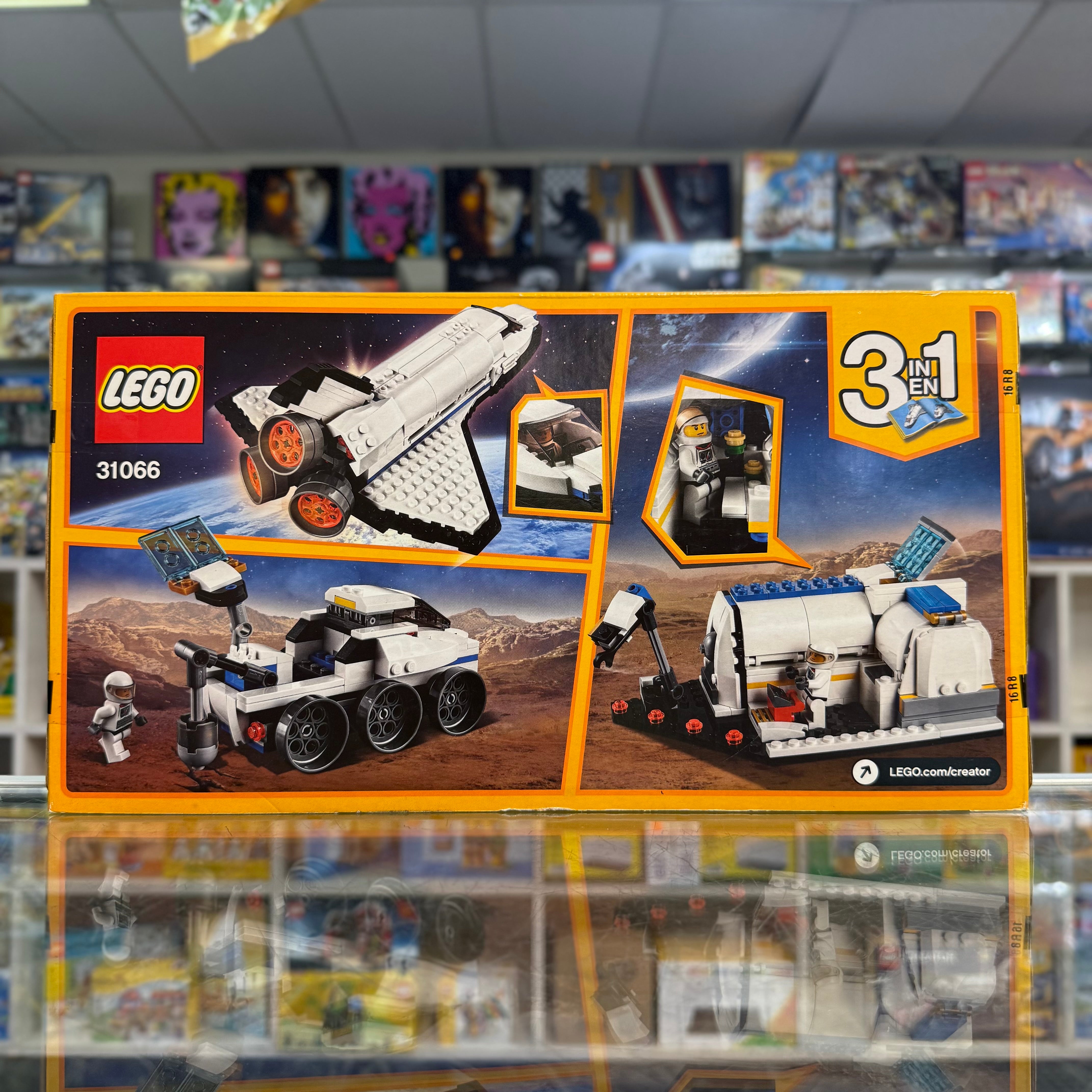 Space Shuttle Explorer, 31066 - Main Image