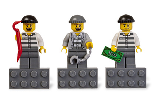 Magnet Set, Minifigures City (3) - Burglars - Glued with 2 x 4 Brick Bases blister pack, 853092 Building Kit LEGO®   