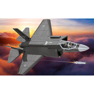 F-35A Lightning II "Husarz" Fighter Jet: COBI Set #5904 Building Kit Cobi Toys