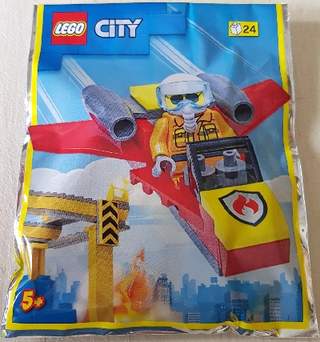 Firefighter Woman with Jet foil pack, 952209 Building Kit LEGO®