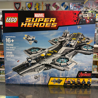 The SHIELD Helicarrier, 76042