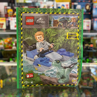 Owen with Swamp Speeder and Raptor paper bag, 122331-1 Building Kit LEGO®