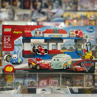 The Pit Stop, 5829 Building Kit LEGO®