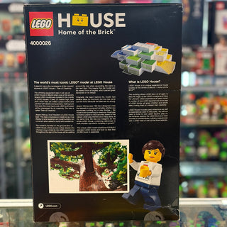 LEGO House set 4000026 box showing architectural model with colored brick sections and tree illustration.