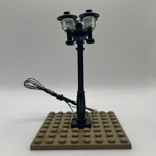 Lighting Kit, Quad Lamp Post, Double Connector (Black Pole, White Light) ACCQHLA-B/W Light up kit United Brick Co®