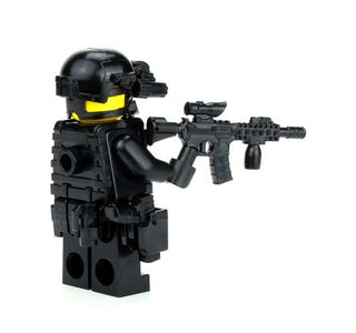 SWAT Police Officer Assaulter Custom Minifigure, BB49