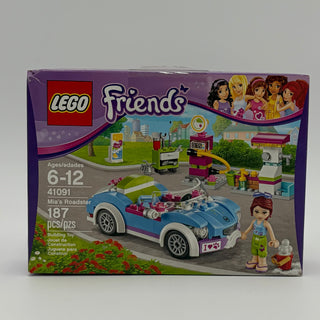 LEGO Friends set 41091 box showing blue and purple roadster car with minifigure and street scene accessories.