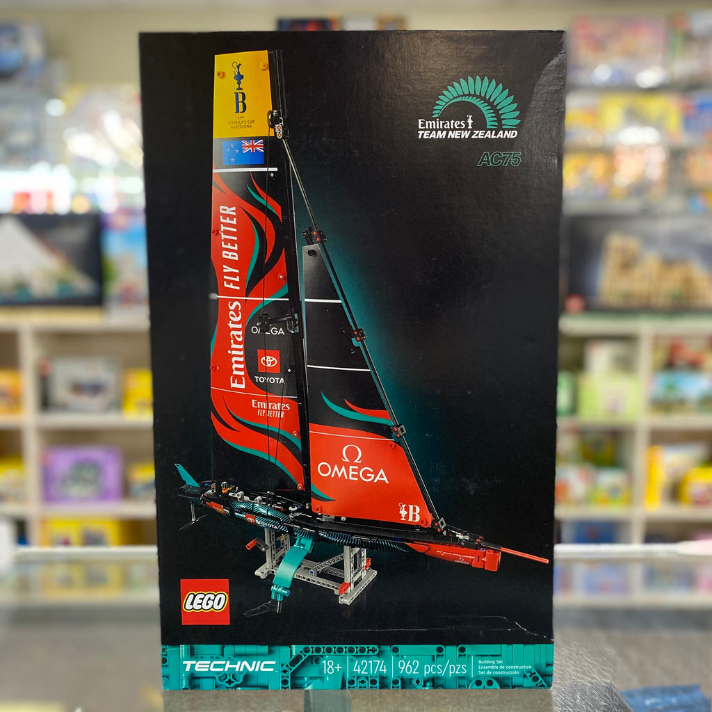 Emirates Team New Zealand AC75 Yacht, 42174 - LEGO® Technic Set ...