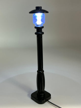 Light-Up Black Lamp Post, DIY System, ACCDC Light up kit United Brick Co® White Light