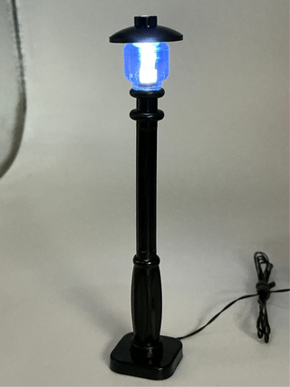 Light-Up Lamp Post, Battery w/ wire, ACE Light up kit United Brick Co® Black White
