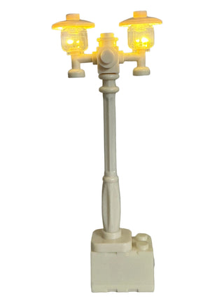 Light-Up Double Lamp Post on Battery, ACDDH Light up kit United Brick Co® White Amber