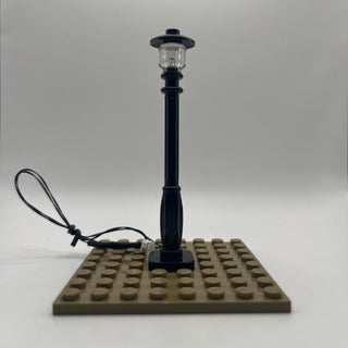Lighting Kit, Lamp Post (Black Pole, Amber Light) ACCLA-B/A Light up kit United Brick Co®