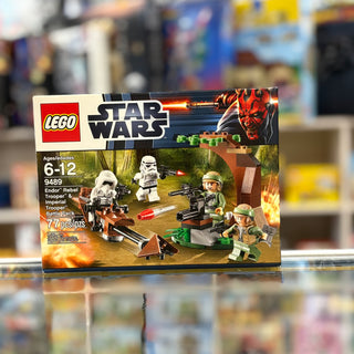 Endor Rebel Trooper & Imperial Trooper Battle Pack, 9489 Building Kit LEGO®