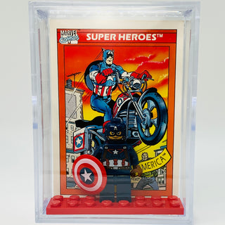Captain America with Trading Card & Collector’s Case Minifigure LEGO® Card 2