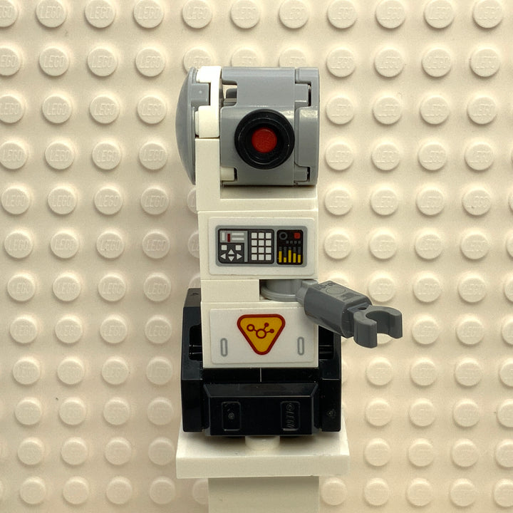 E.R.I.C. Robot, Lightyear - Brick Built