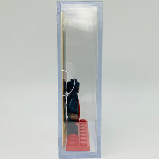 Captain America with Trading Card & Collector’s Case Minifigure LEGO®