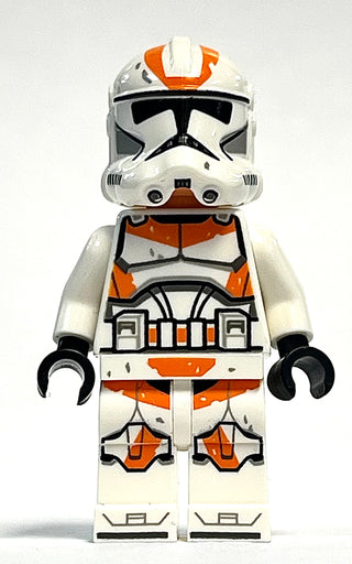 Clone Trooper, 212th Attack Battalion (Phase 2) - White Arms, Dirt Stains, Nougat Head, Helmet with Holes, sw1235 Minifigure LEGO® Like New without Blaster Rifle  