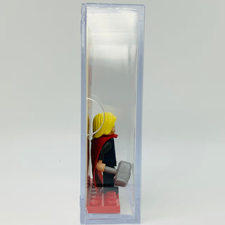 Thor with Trading Card & Collector’s Case Minifigure LEGO®