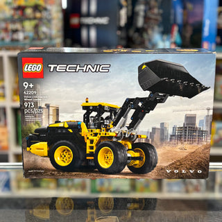Volvo L120 Electric Wheel Loader, 42209 Building Kit LEGO®