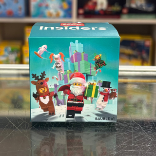 Christmas Tree Ornament, Tin Ball Decorated, 5008196 - LEGO Insiders