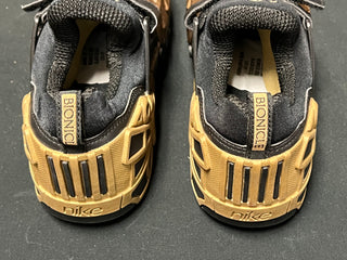 2002 Nike Bionicle Taka Nuva Black & Gold Shoes Gear LEGO®