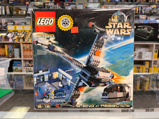 B-wing at Rebel Control Center, 7180 Building Kit LEGO®   