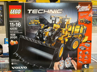 Volvo L350F Wheel Loader, 42030 Building Kit LEGO®   