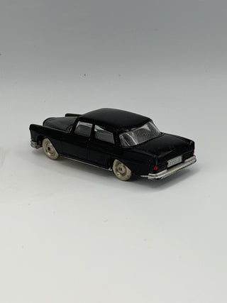 1964 HO 1/87 Scale Black Mercedes 220S LEGO® Car