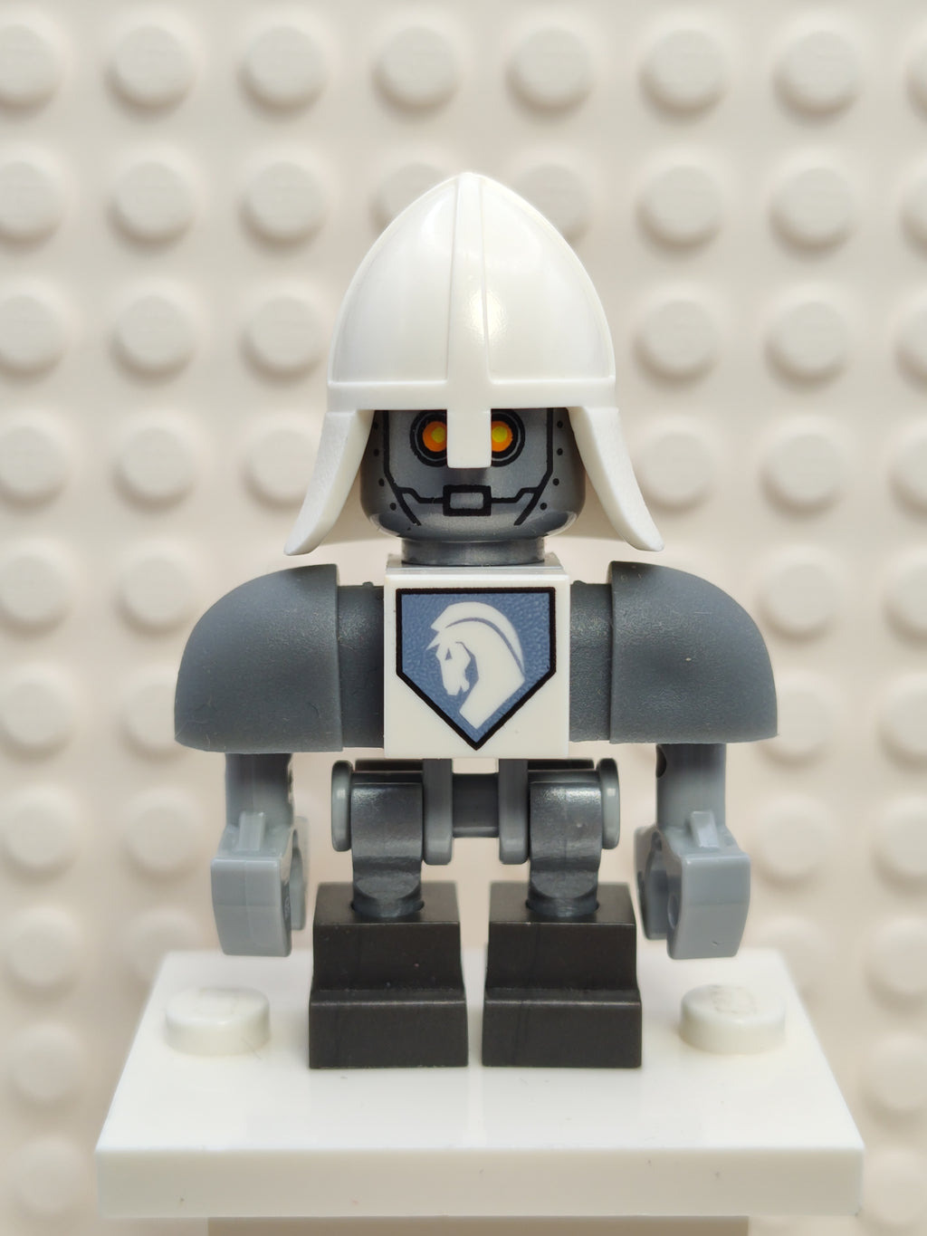 Lance Bot, nex091 – United Brick Co®