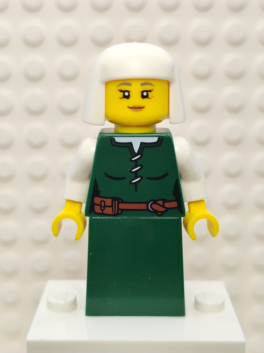 Lego Peasant - Female, Dark Green Skirt, cas570