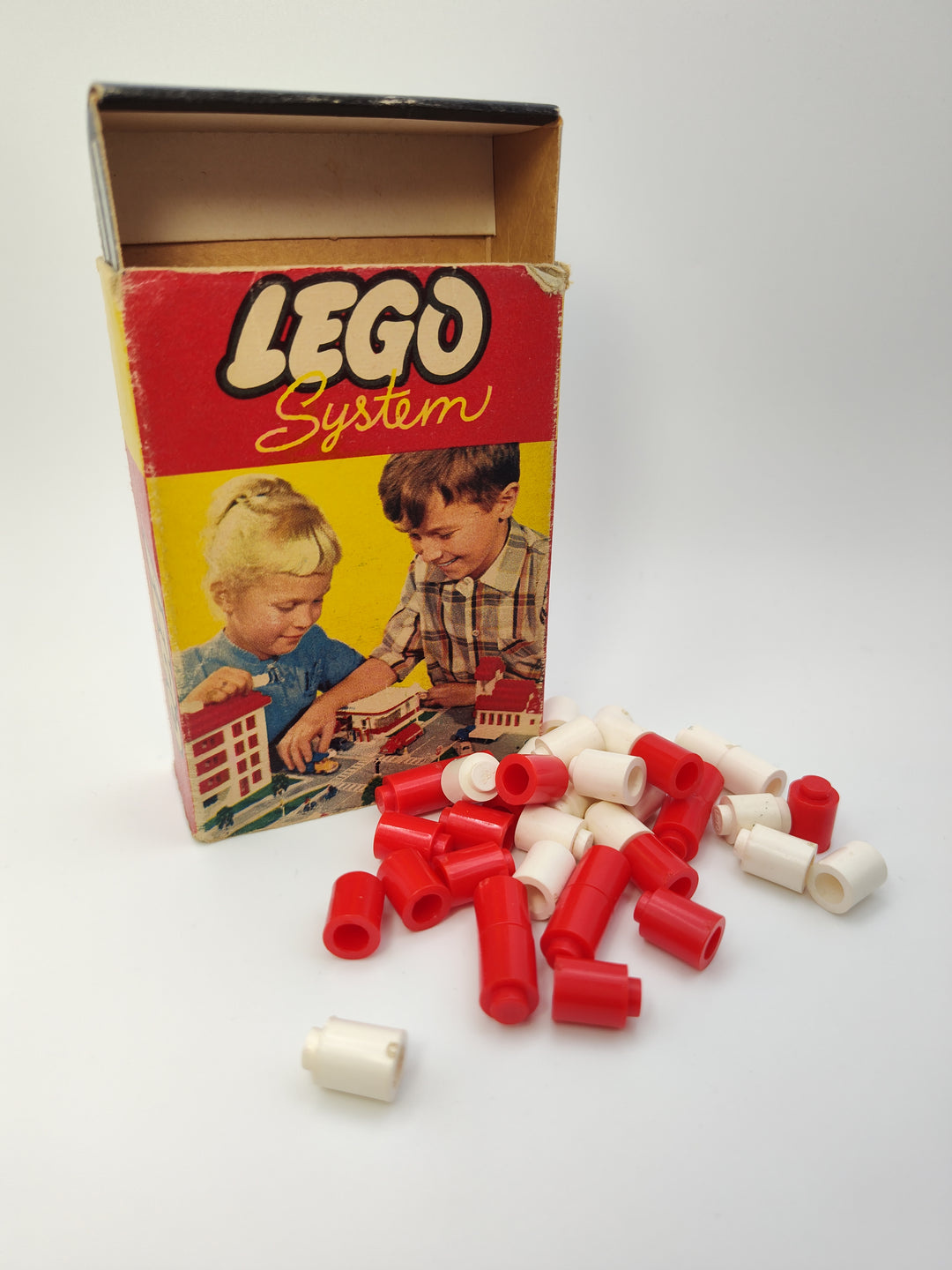 Lego Set 223-2, 1 x 1 Round Bricks