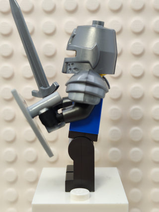 Modern Black Falcon Knight with Slit Helmet Minifigure LEGO®   