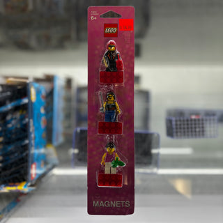 Magnet Set, Minifigures Females (3) - Dyna-Mite, Pirate Female, Town Female blister pack, 852948 Building Kit LEGO®