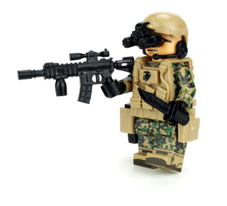 Recon Marine Woodland Camo MARPAT Custom Figure, BB53 Custom minifigure Battle Brick
