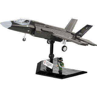 F-35A Lightning II "Husarz" Fighter Jet: COBI Set #5904 Building Kit Cobi Toys