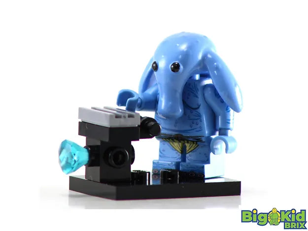 Max rebo lego minifigure hotsell
