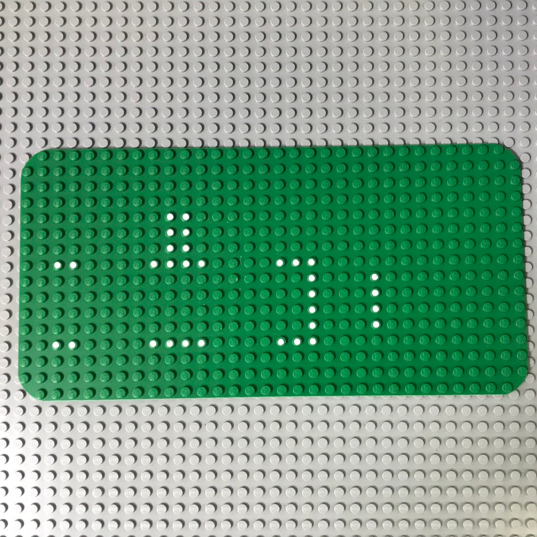 16x32 Rounded Corners Baseplate with Set 356/540 Dots Pattern