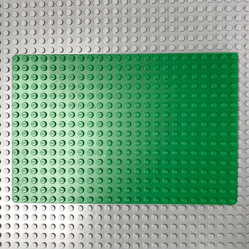 LEGO Green Baseplate 16 x 24 (3334)