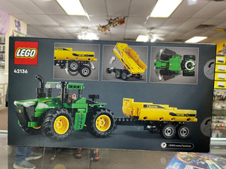 John Deere 9620R 4WD Tractor, 42136 Building Kit LEGO®   